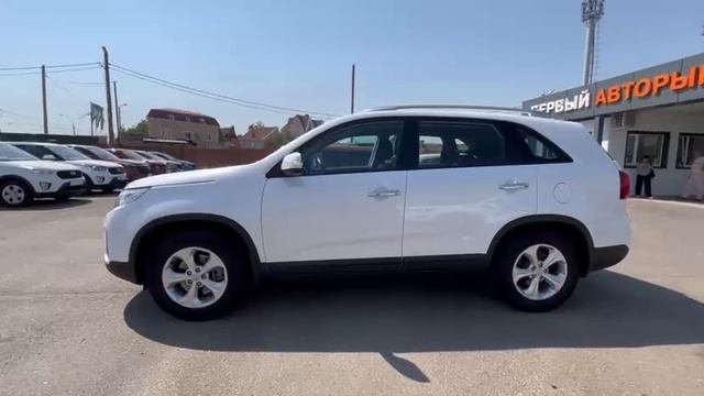 Kia Sorento 2019 белый XWEKU811BJC002694 смотреть онлайн