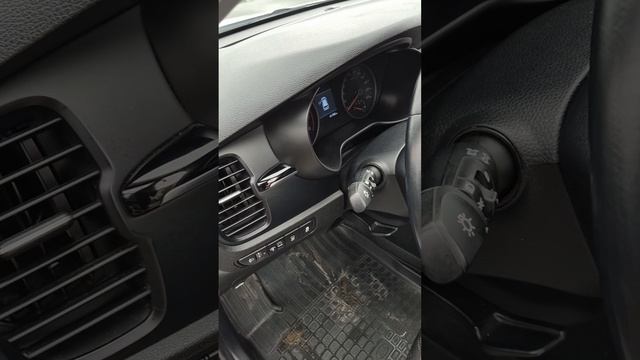 Kia Rio X-Line смотреть онлайн