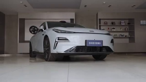 Galaxy Starshine 8 с 335 л.с! Что еще скрывает НОВЫЙ электрический седан от Geely?