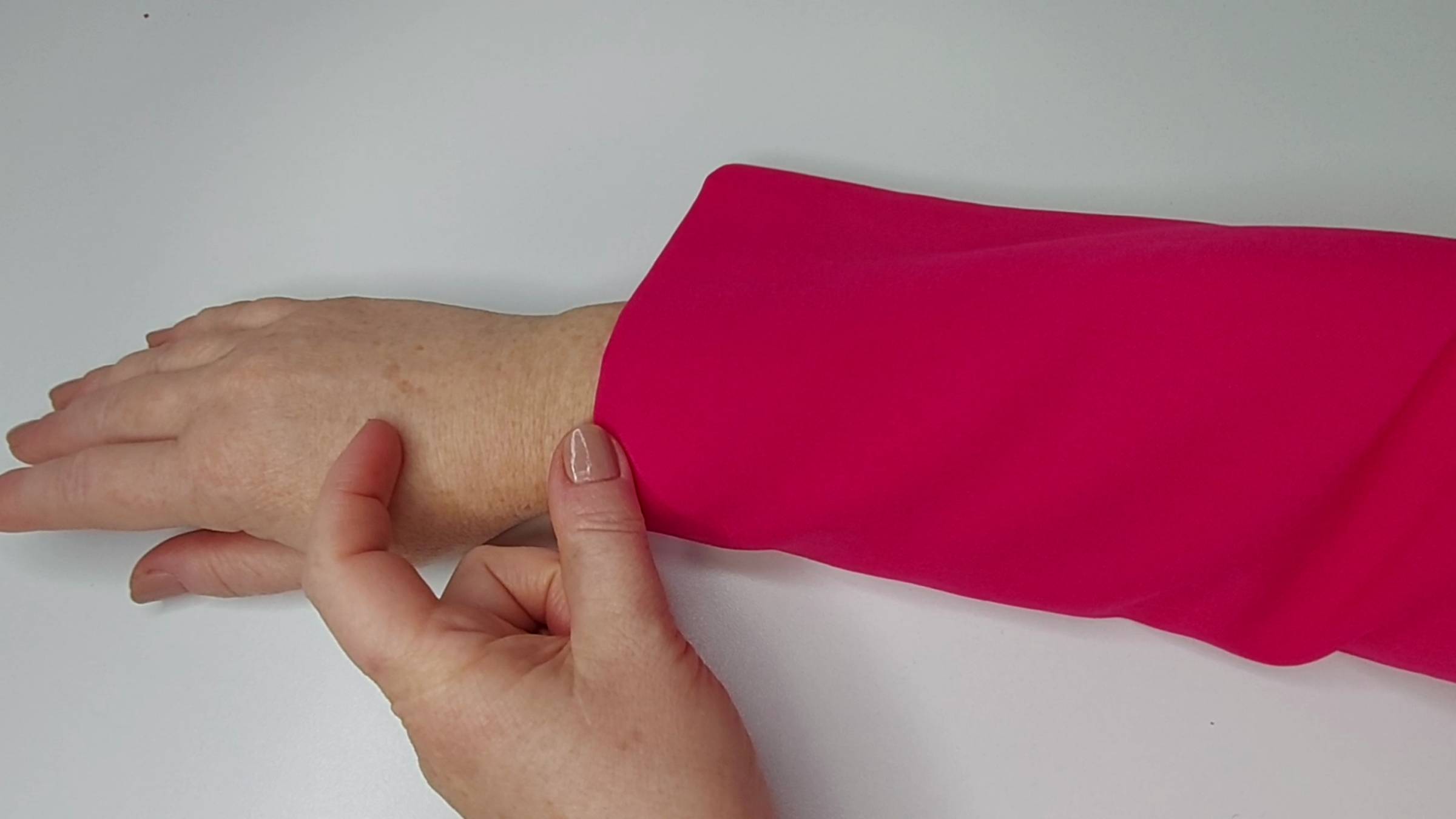 3 способа удлинить рукава так, что никто не догадается о переделке смотреть онлайн