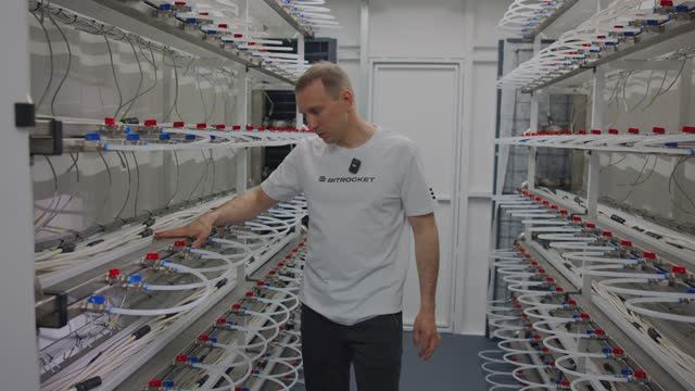 20ft гидро контейнер 210 S23+ Antminer Hydro. 4K. #btc #bitcoin #hydrocooling