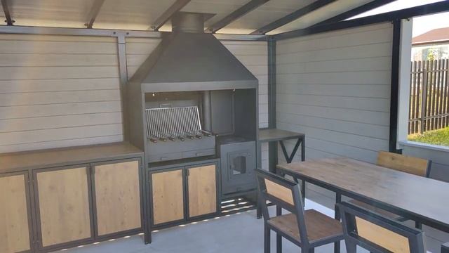 Беседка 4х4 с мангальной зоной и мебелью, навес, еда, мангал. Компания Bbq-zone62.ru