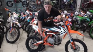 Regulmoto Five 125. Полуавтомат для экстремальных прогулок.