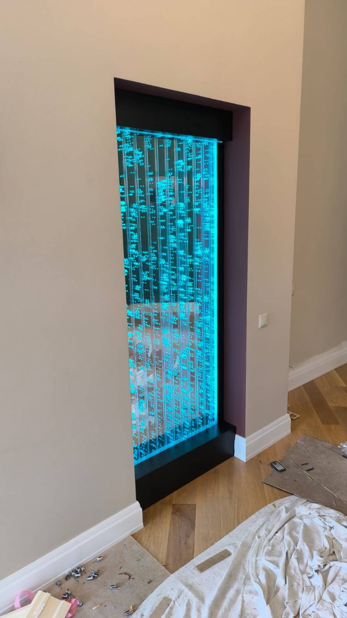 Пузырьковая панель в нише. смотреть онлайн