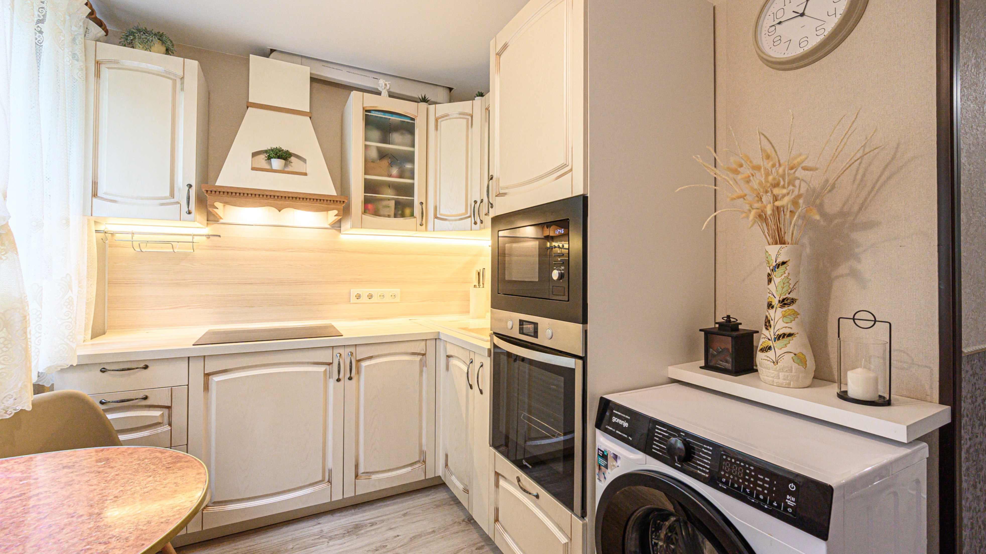 Трехкомнатная квартира, Новосибирск, Ленинский район, ул. Киевская, д.9 смотреть онлайн