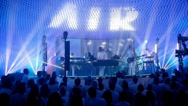 Air — концерт в La Coupole Oscar Niemeyer, Париж | Air — Live at La Coupole Oscar Niemeyer, Paris