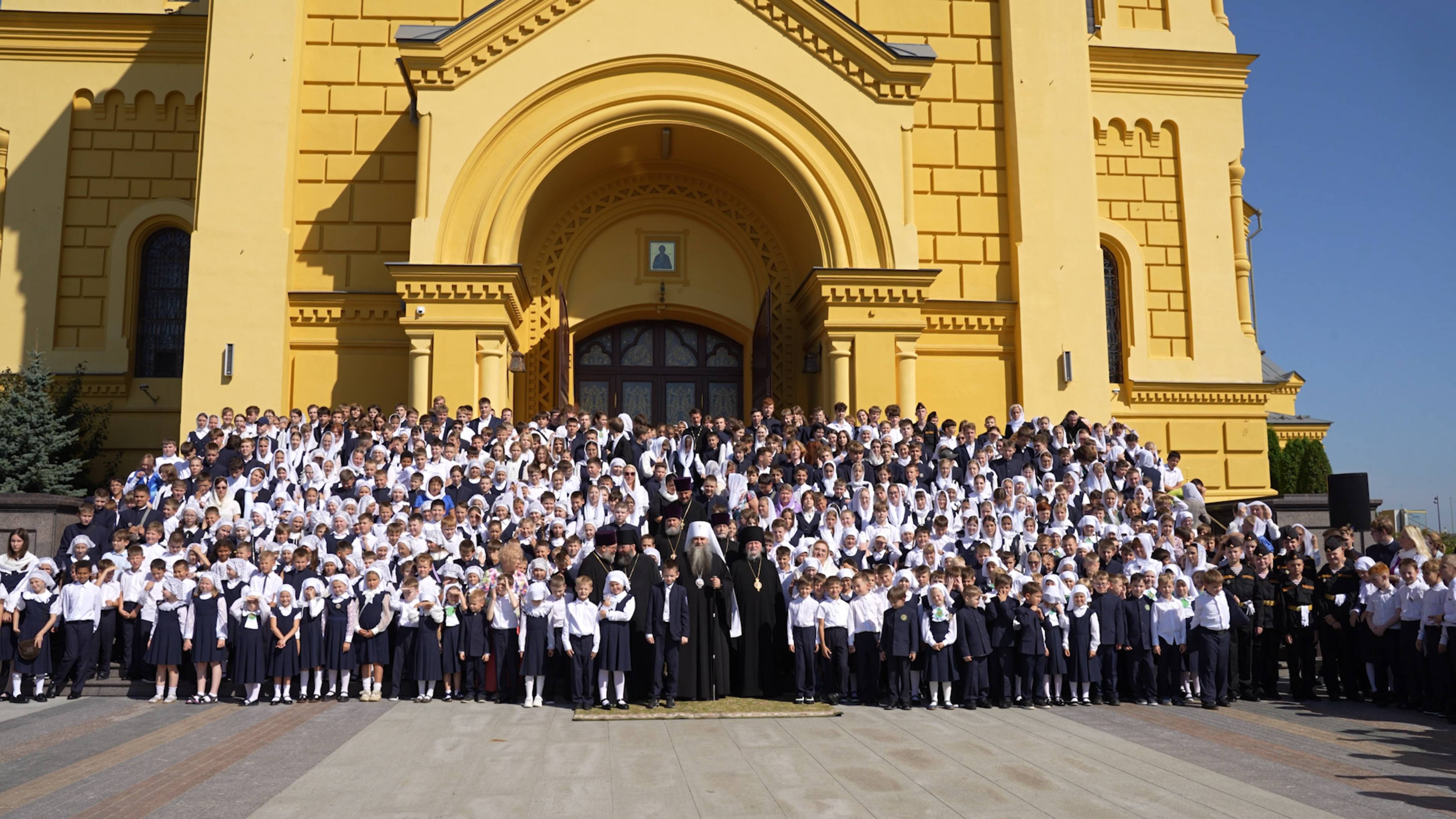 Молебен на начало учебного года смотреть онлайн