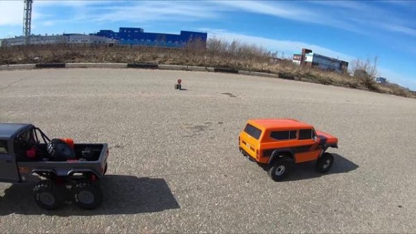 Перетягивание на RC внедорожниках