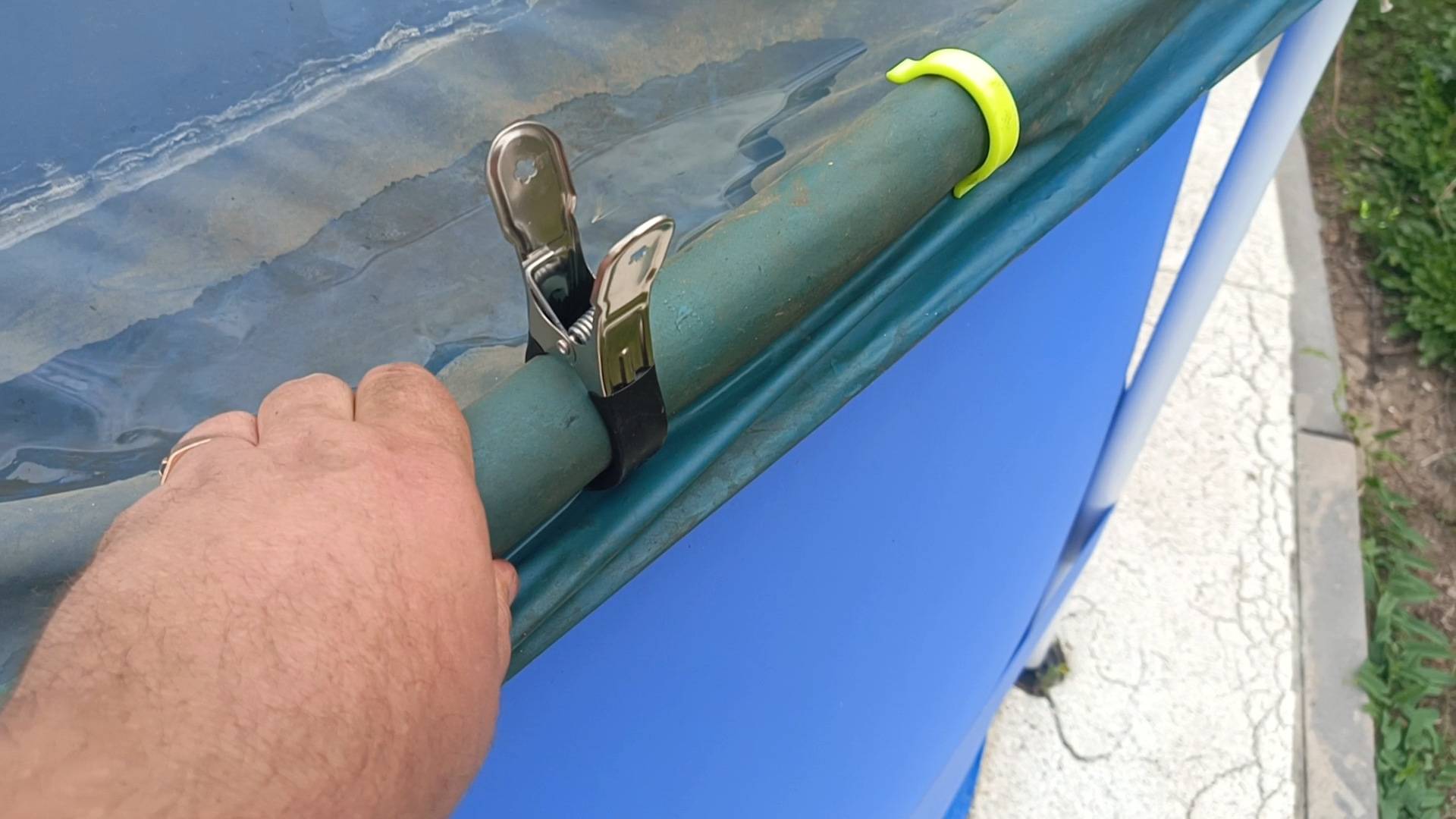 Крепление тента для бассейна