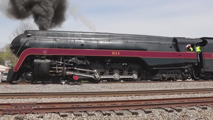 Запуск паровоза смотреть онлайн