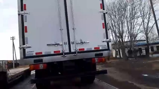 Рефрижератор Исузу Эльф EМ7 категории "В" смотреть онлайн