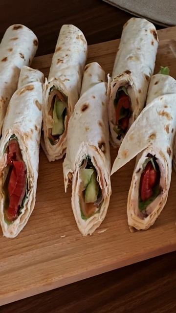 Завтрак из лаваша🌮 #shorts смотреть онлайн