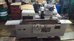 Станок круглошлифовальный 3Б151П (в работе)