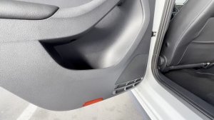 Замена штатных динамиков в VW Jetta 6 на DL Audio 165 coax