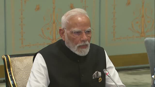 Встреча с Нарендрой Моди смотреть онлайн