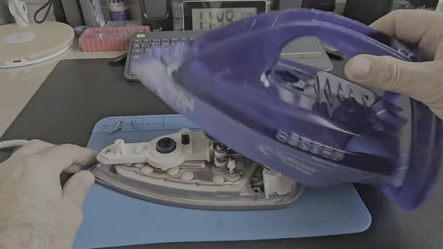 Как разобрать и собрать утюг Tefal UltraGliss смотреть онлайн