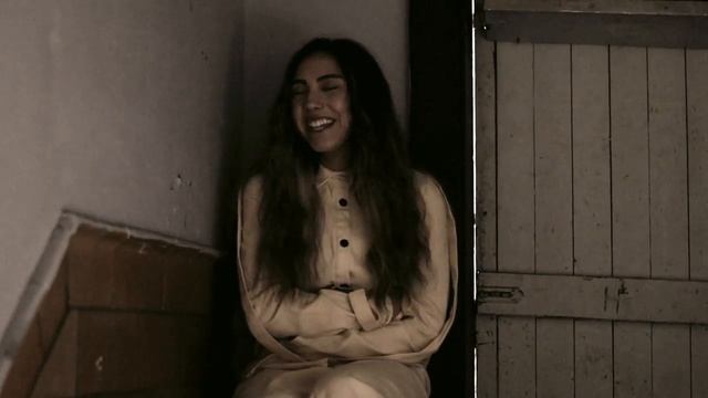 oUt oF mY minD (Ashley Marina Original) Official Video смотреть онлайн