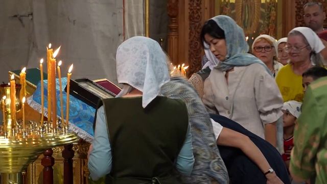 Губернатор Хабаровского края принял участие в молебне, посвященном прибытию ковчега смотреть онлайн