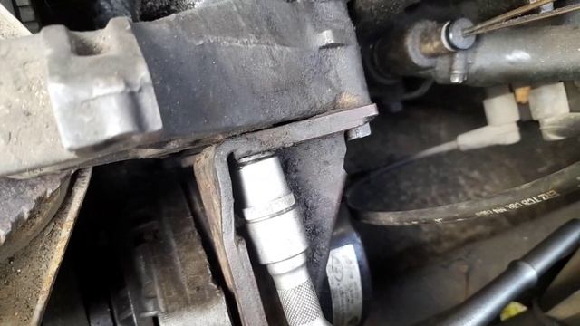 Не закручиваются болты крепления генератора 2110, 8кл инж смотреть онлайн