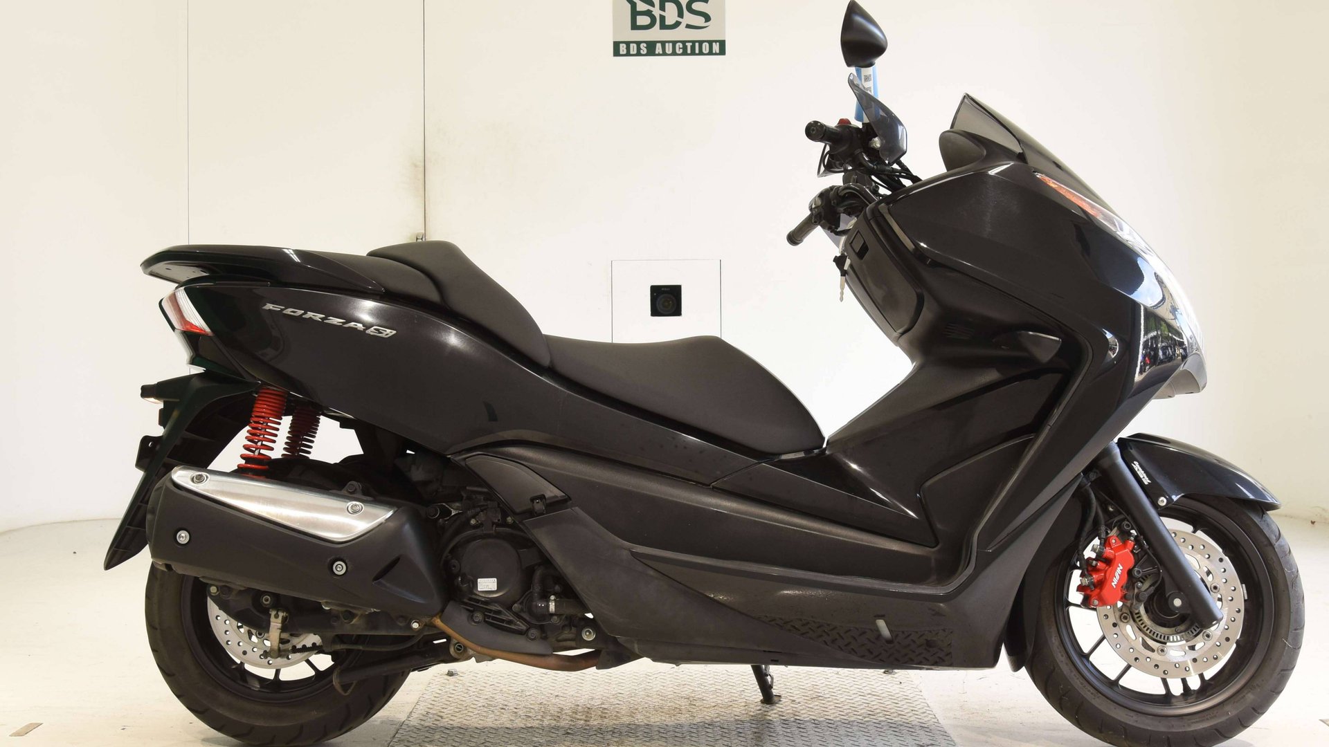 Honda FORZA SI - MF12-1100225 смотреть онлайн