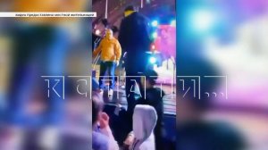 Районный чиновник столкнул пьяного мужчину с высоты, тот упал на девочку и переломал ей кости