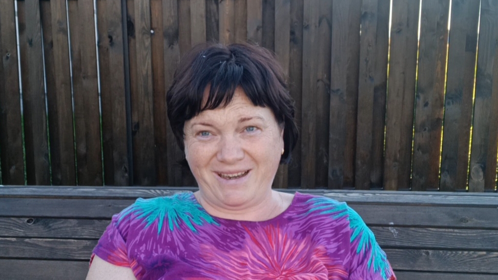 Откуда он взялся.Социальный работник смотреть онлайн