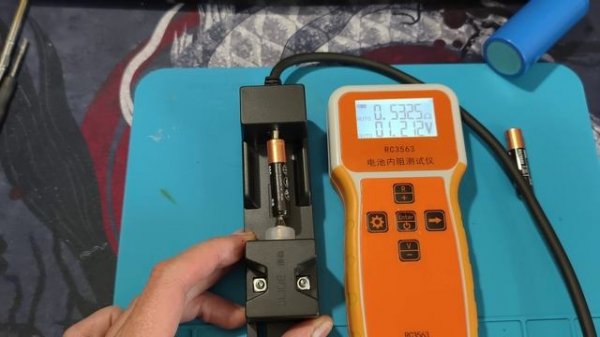 Холдер для измерителя RC 3563 Battery tester