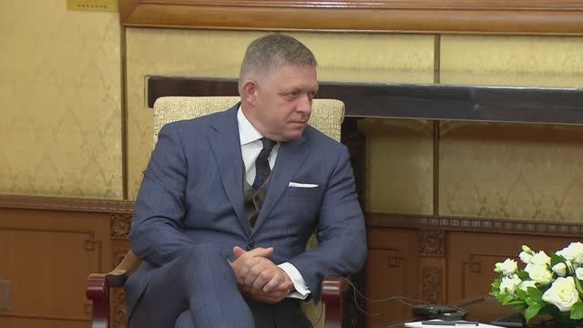 Встреча с Робертом Фицо смотреть онлайн