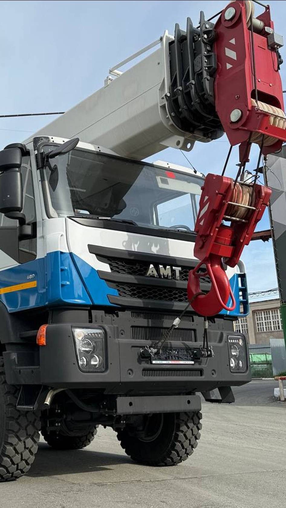 Автокран 60 т Челябинец едет на "СтройДорЭкспо" смотреть онлайн