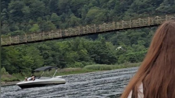 В Батуми 2025 на озере