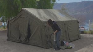 Обзор надувной палатки Coody 13.6 PRO в зелёном цвете