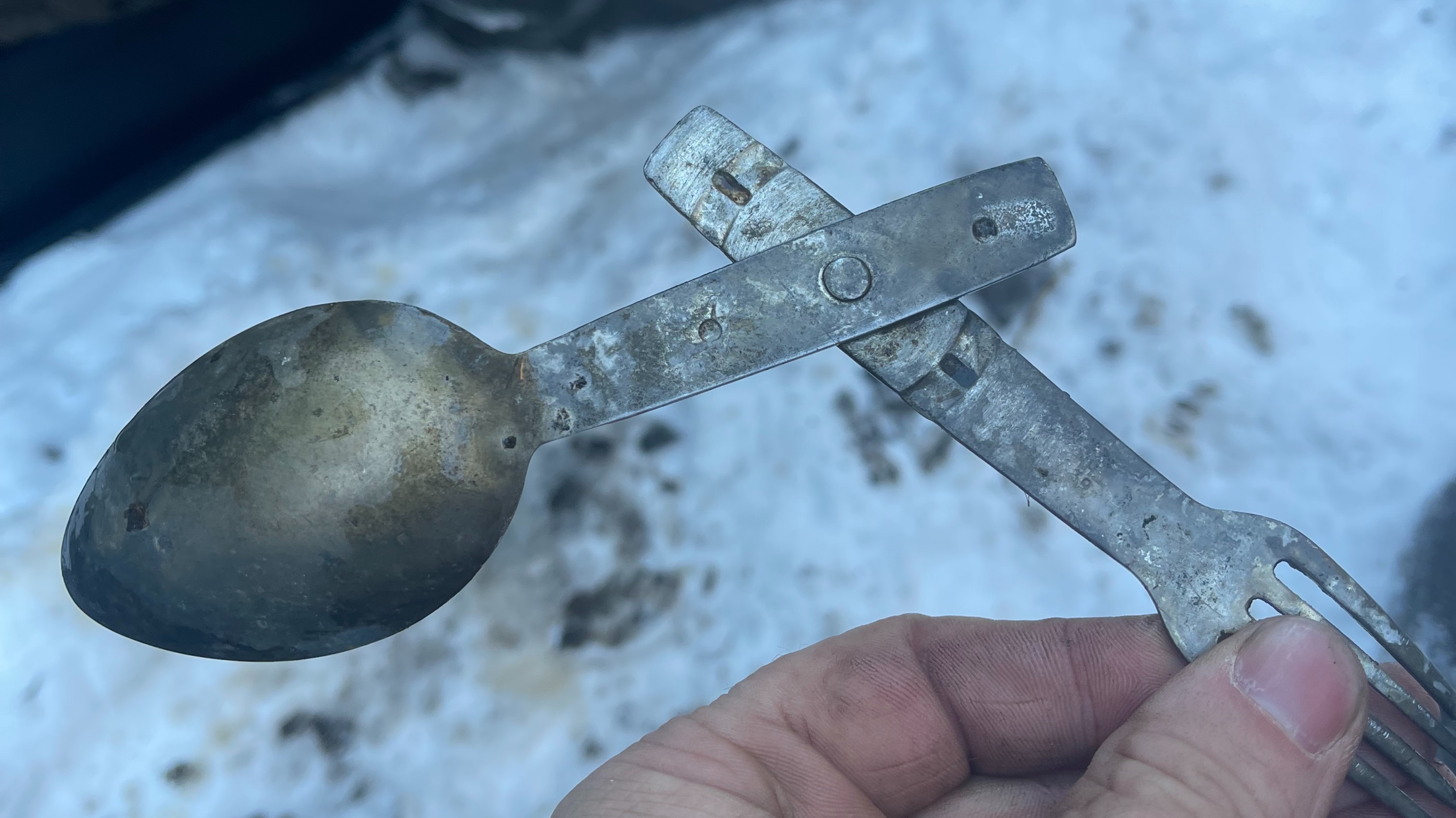 Коп по войне. Раскопки немецкого опорного пункта зимой. смотреть онлайн