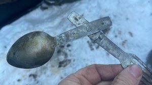 Коп по войне. Раскопки немецкого опорного пункта зимой.