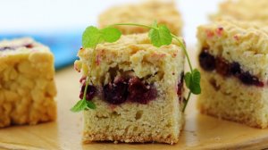 🍰 Этот пирог "разлетается" быстрее чая! Тёртый с настоящей смородиной — просто и невероятно вкусно