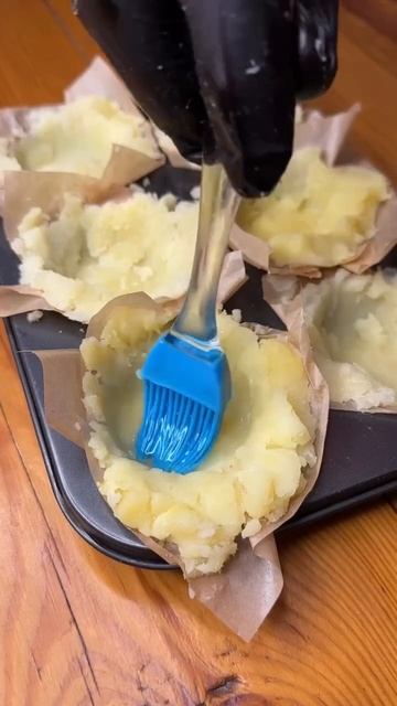 Закусочка из селёдки и картошки смотреть онлайн