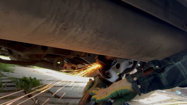 Болгарка делает своё смотреть онлайн