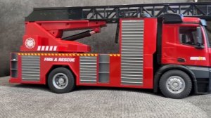 Технический транспорт помогает Марку сохранять автомобили