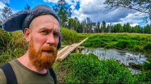 Дед в одного строит Таёжную Избушку