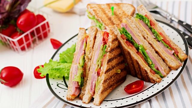Домашние сэндвичи с индейкой и овощами смотреть онлайн