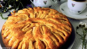 Творожная шарлотка с яблоками