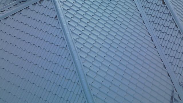 🏡 Объект с металлочерепицей Монтеррей — надёжное и стильное решение для вашего дома! смотреть онлайн