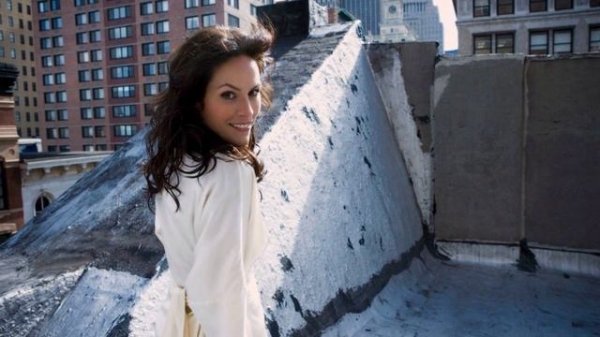 Аннабет Гиш ( Annabeth Gish )