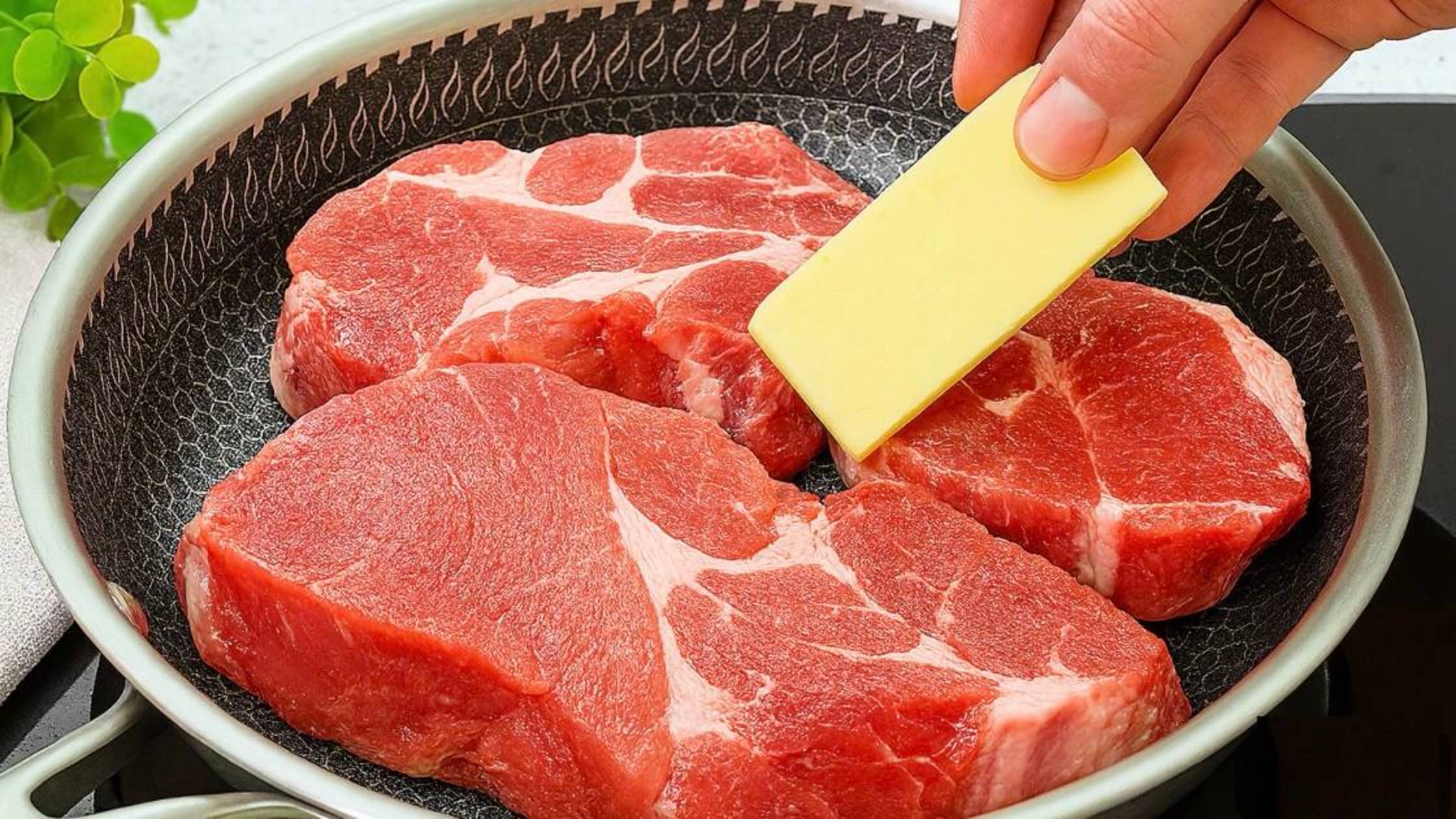 Лучшее простое и праздничное блюдо из мяса на каждый день! Рестораны скрывают от нас этот рецепт! смотреть онлайн