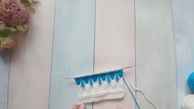 Красивый двухцветный узор.. смотреть онлайн