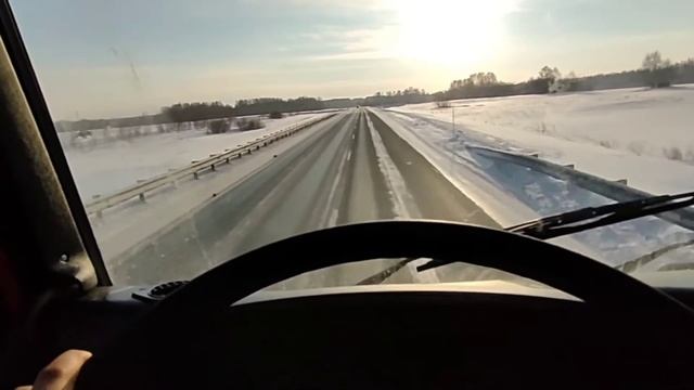 Спас людей попавших в ДТП смотреть онлайн
