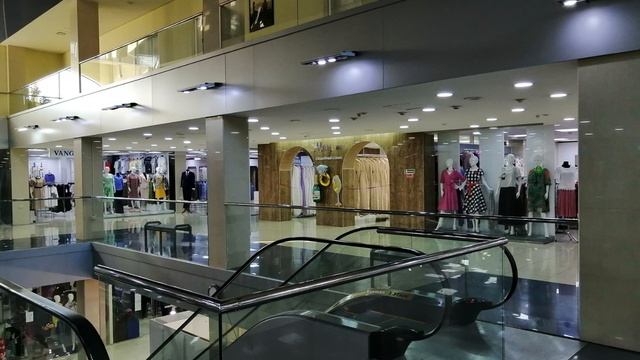 Продаю торговый центр в Барнауле ТЦ Пассаж.