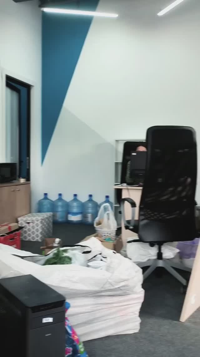 прощай старый офис, здравствуй новый 🏢#работа #переезд #офис #новаяжизнь