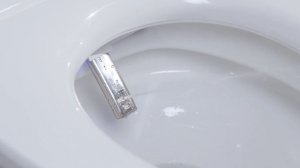 Первый подвесной умный унитаз Panasonic в России — модель CH 2730.