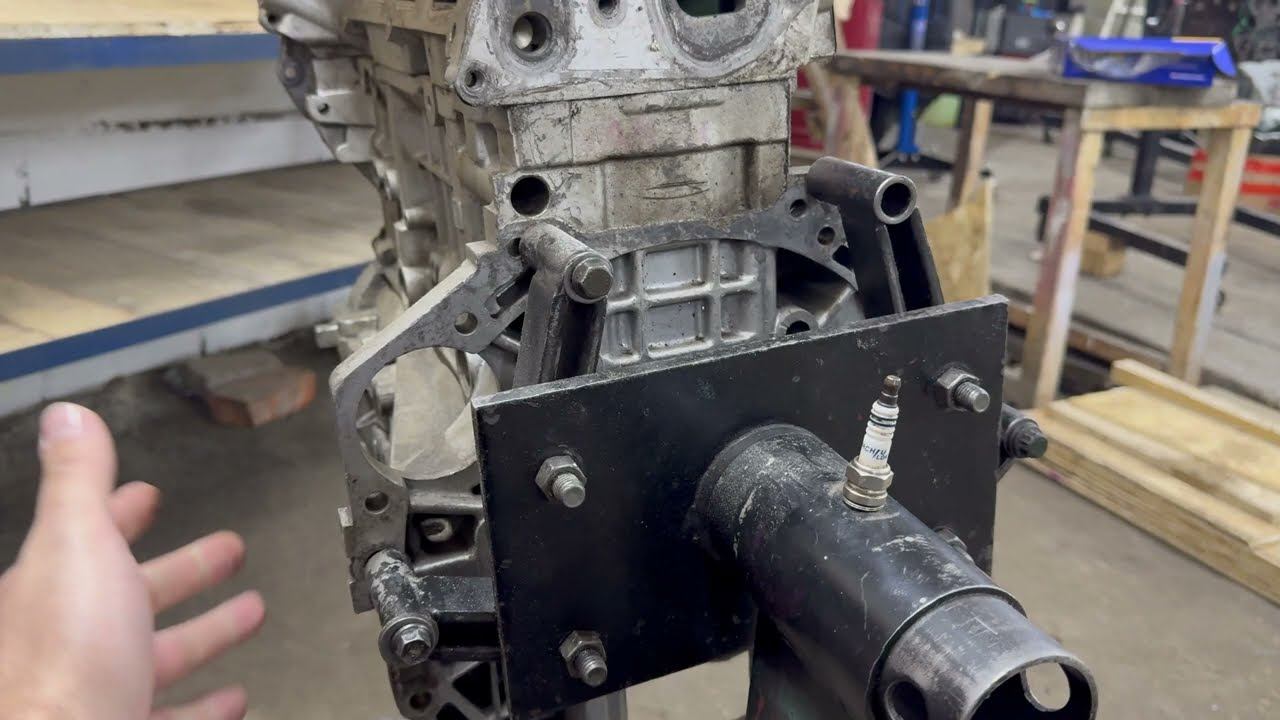 Король контратных двигателей или почему лучше чинить свой двигатель смотреть онлайн