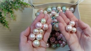 Ещё несколько интересных идей с жемчужинами из лёгкого пластилина. Украшения своими руками.